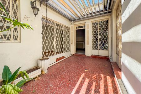 Casa à venda com 180m², 4 quartos e 1 vagaVaranda