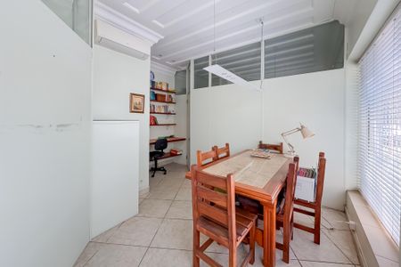 Casa à venda com 180m², 4 quartos e 1 vagaSala 3