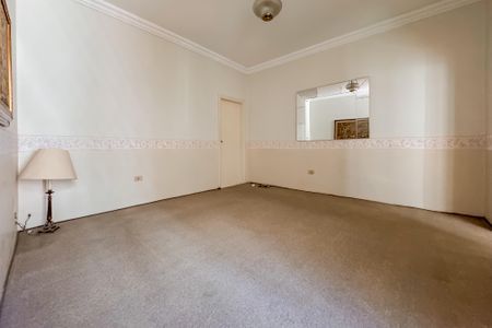 Casa à venda com 180m², 4 quartos e 1 vagaSala 