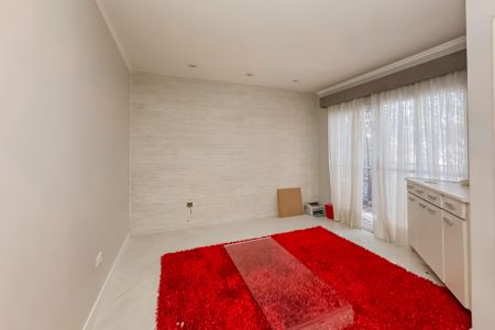 Casa à venda com 180m², 4 quartos e 1 vagaEdícula