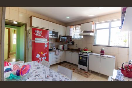 Apartamento à venda com 76m², 2 quartos e 1 vaga Apartamento à venda com 76m², 2 quartos e 1 vagaCozinha