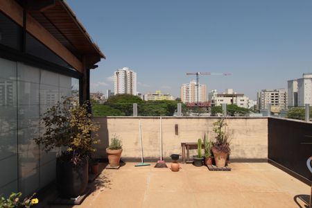 Apartamento à venda com 200m², 3 quartos e 3 vagasCobertura