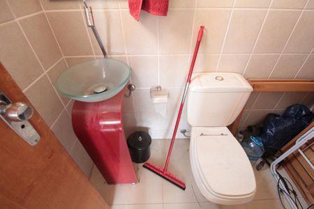 Apartamento à venda com 200m², 3 quartos e 3 vagasBanheiro Social 2