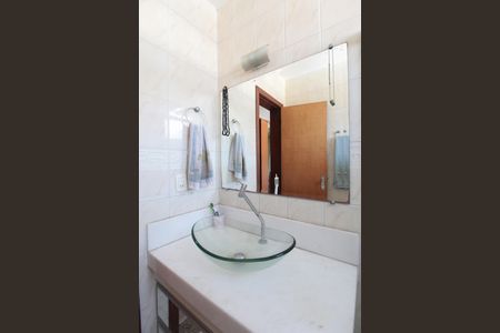 Apartamento à venda com 200m², 3 quartos e 3 vagasBanheiro da Suite