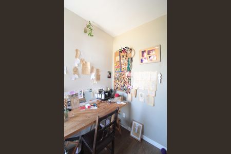 Apartamento à venda com 200m², 3 quartos e 3 vagasEscritório