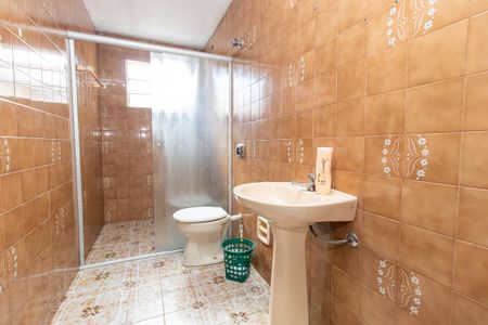 Casa para alugar com 405m², 4 quartos e 6 vagas Casa para alugar com 405m², 4 quartos e 6 vagasBanheiro Social