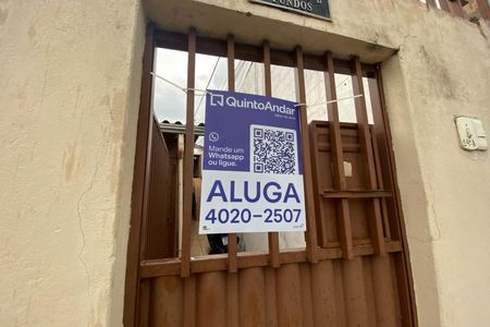 Casa para alugar com 80m², 2 quartos e sem vagaPlaca