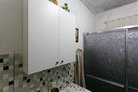 Casa à venda com 83m², 2 quartos e 1 vagaBanheiro