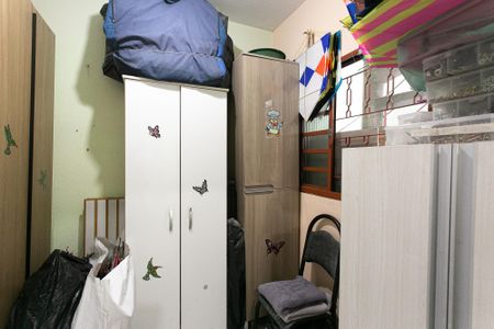 Casa à venda com 83m², 2 quartos e 1 vagaQuarto de Serviço