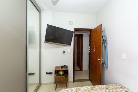 Casa à venda com 180m², 4 quartos e 2 vagas Casa à venda com 180m², 4 quartos e 2 vagasQuarto 1