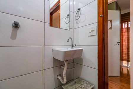 Casa à venda com 158m², 3 quartos e 2 vagas Casa à venda com 158m², 3 quartos e 2 vagasBanheiro 5