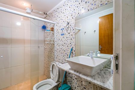 Casa à venda com 158m², 3 quartos e 2 vagas Casa à venda com 158m², 3 quartos e 2 vagasBanheiro 2