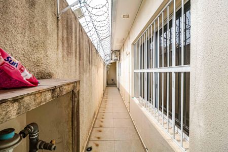 Casa à venda com 158m², 3 quartos e 2 vagas Casa à venda com 158m², 3 quartos e 2 vagasÁrea Externa