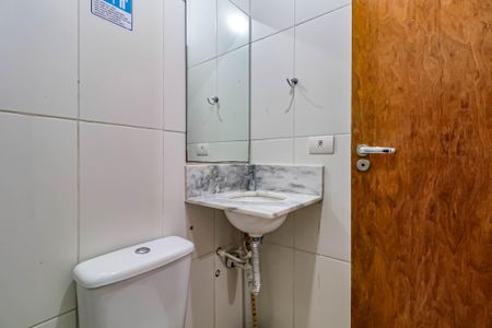 Casa à venda com 158m², 3 quartos e 2 vagas Casa à venda com 158m², 3 quartos e 2 vagasBanheiro 3