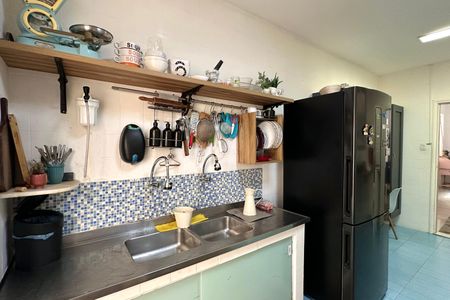 Apartamento à venda com 130m², 3 quartos e sem vaga Apartamento à venda com 130m², 3 quartos e sem vagaCozinha