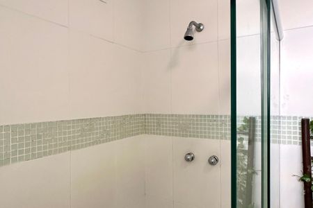 Apartamento à venda com 130m², 3 quartos e sem vaga Apartamento à venda com 130m², 3 quartos e sem vagaBanheiro Social