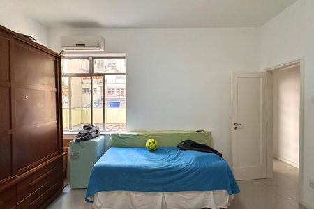 Apartamento à venda com 130m², 3 quartos e sem vaga Apartamento à venda com 130m², 3 quartos e sem vagaQuarto 02