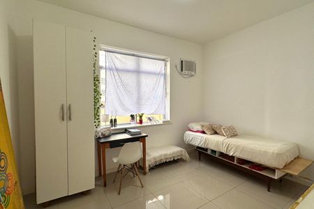 Apartamento à venda com 130m², 3 quartos e sem vaga Apartamento à venda com 130m², 3 quartos e sem vagaQuarto 01