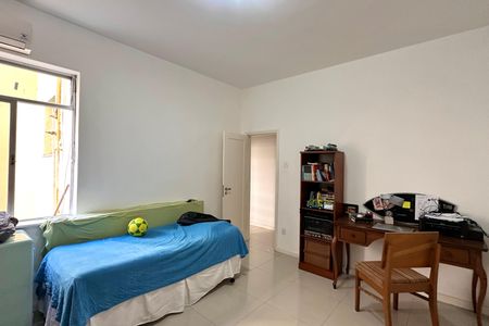 Apartamento à venda com 130m², 3 quartos e sem vaga Apartamento à venda com 130m², 3 quartos e sem vagaQuarto 02