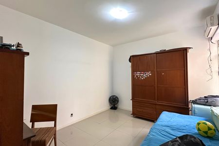 Apartamento à venda com 130m², 3 quartos e sem vaga Apartamento à venda com 130m², 3 quartos e sem vagaQuarto 02