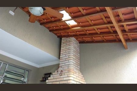 Casa à venda com 160m², 3 quartos e 1 vaga