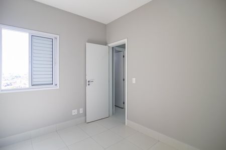Apartamento para alugar com 63m², 3 quartos e 2 vagasQuarto 2