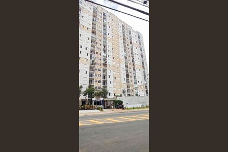 Apartamento para alugar com 52m², 2 quartos e 1 vaga Apartamento para alugar com 52m², 2 quartos e 1 vagaFachada