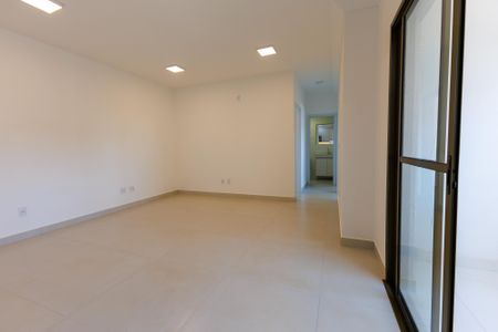 Apartamento para alugar com 74m², 3 quartos e 2 vagasSala