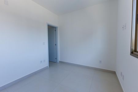 Apartamento para alugar com 74m², 3 quartos e 2 vagasSuíte
