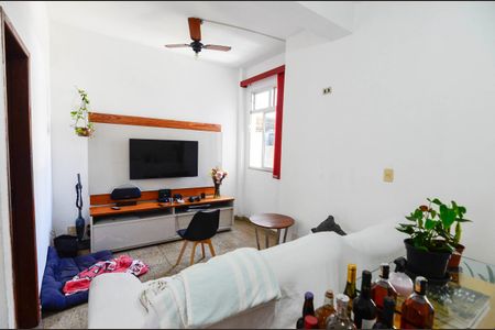 Casa à venda com 275m², 3 quartos e sem vagaSala Casa 2