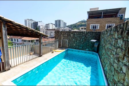 Casa à venda com 275m², 3 quartos e sem vagaTerraço