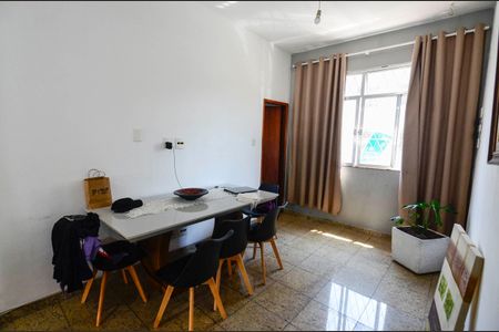 Casa à venda com 275m², 3 quartos e sem vagaSala Casa 2