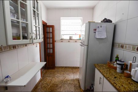 Casa à venda com 275m², 3 quartos e sem vagaCozinha 