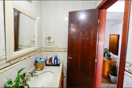 Casa à venda com 275m², 3 quartos e sem vagaBanheiro Casa 2