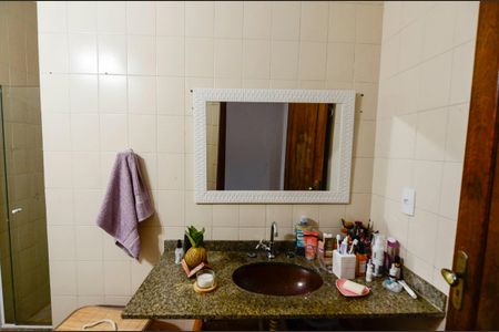 Casa à venda com 275m², 3 quartos e sem vagaBanheiro 