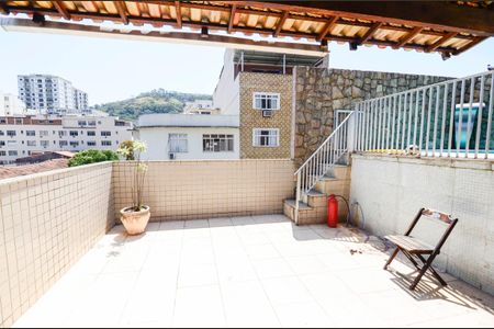 Casa à venda com 275m², 3 quartos e sem vagaTerraço