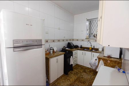 Casa à venda com 275m², 3 quartos e sem vagaCozinha 