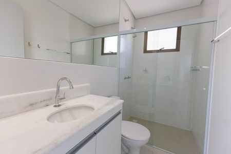 Apartamento para alugar com 74m², 3 quartos e 2 vagas Apartamento para alugar com 74m², 3 quartos e 2 vagasBanheiro Social