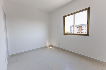 Apartamento para alugar com 74m², 3 quartos e 2 vagas Apartamento para alugar com 74m², 3 quartos e 2 vagasSuíte