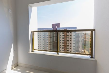 Apartamento para alugar com 74m², 3 quartos e 2 vagas Apartamento para alugar com 74m², 3 quartos e 2 vagasVaranda