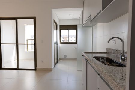 Apartamento para alugar com 74m², 3 quartos e 2 vagas Apartamento para alugar com 74m², 3 quartos e 2 vagasCozinha