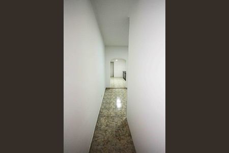 Casa para alugar com 140m², 2 quartos e 2 vagas Casa para alugar com 140m², 2 quartos e 2 vagasCorredor