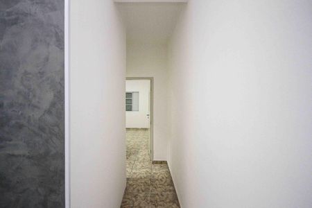 Corredor de casa para alugar com 2 quartos, 140m² em Vila Alpina, São Paulo