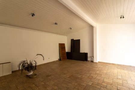Casa à venda com 190m², 3 quartos e 4 vagas Casa à venda com 190m², 3 quartos e 4 vagasSala 1