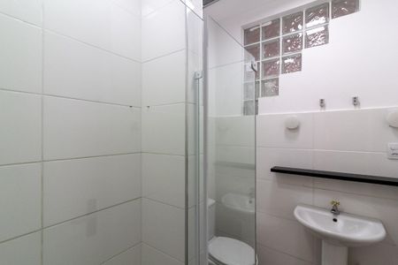 Casa à venda com 190m², 3 quartos e 4 vagas Casa à venda com 190m², 3 quartos e 4 vagasBanheiro da Suíte