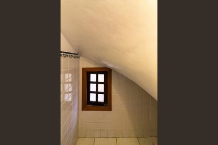 Casa à venda com 190m², 3 quartos e 4 vagas Casa à venda com 190m², 3 quartos e 4 vagasLavabo 2