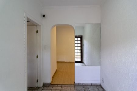 Casa à venda com 190m², 3 quartos e 4 vagas Casa à venda com 190m², 3 quartos e 4 vagasHall de entrada