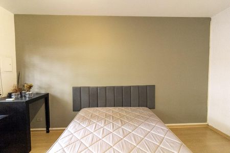 Casa à venda com 190m², 3 quartos e 4 vagas Casa à venda com 190m², 3 quartos e 4 vagasQuarto 2