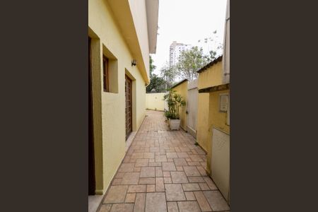 Casa à venda com 190m², 3 quartos e 4 vagas Casa à venda com 190m², 3 quartos e 4 vagasQuintal