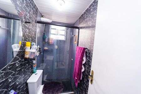 Apartamento à venda com 45m², 2 quartos e 1 vaga Apartamento à venda com 45m², 2 quartos e 1 vagaBanheiro